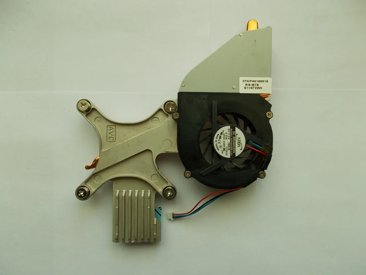 Система охлаждения CPU cooler + FAN (for Celeron M 1.5GHz CPU) 3TAP40100010