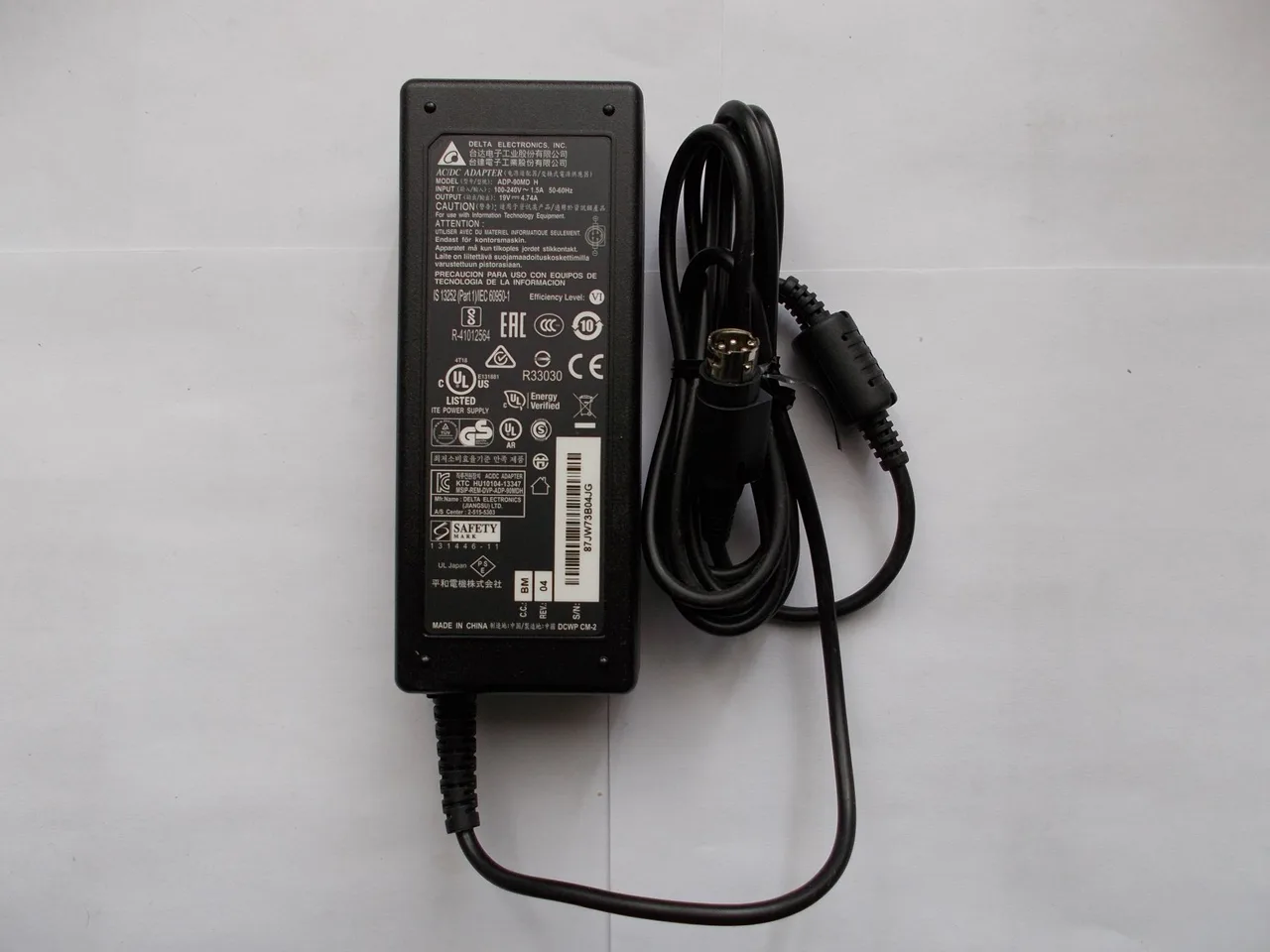 Блок питания EXA0904YH 19V 1.5A для POS-терминал iTouchPOS485Uсенс.