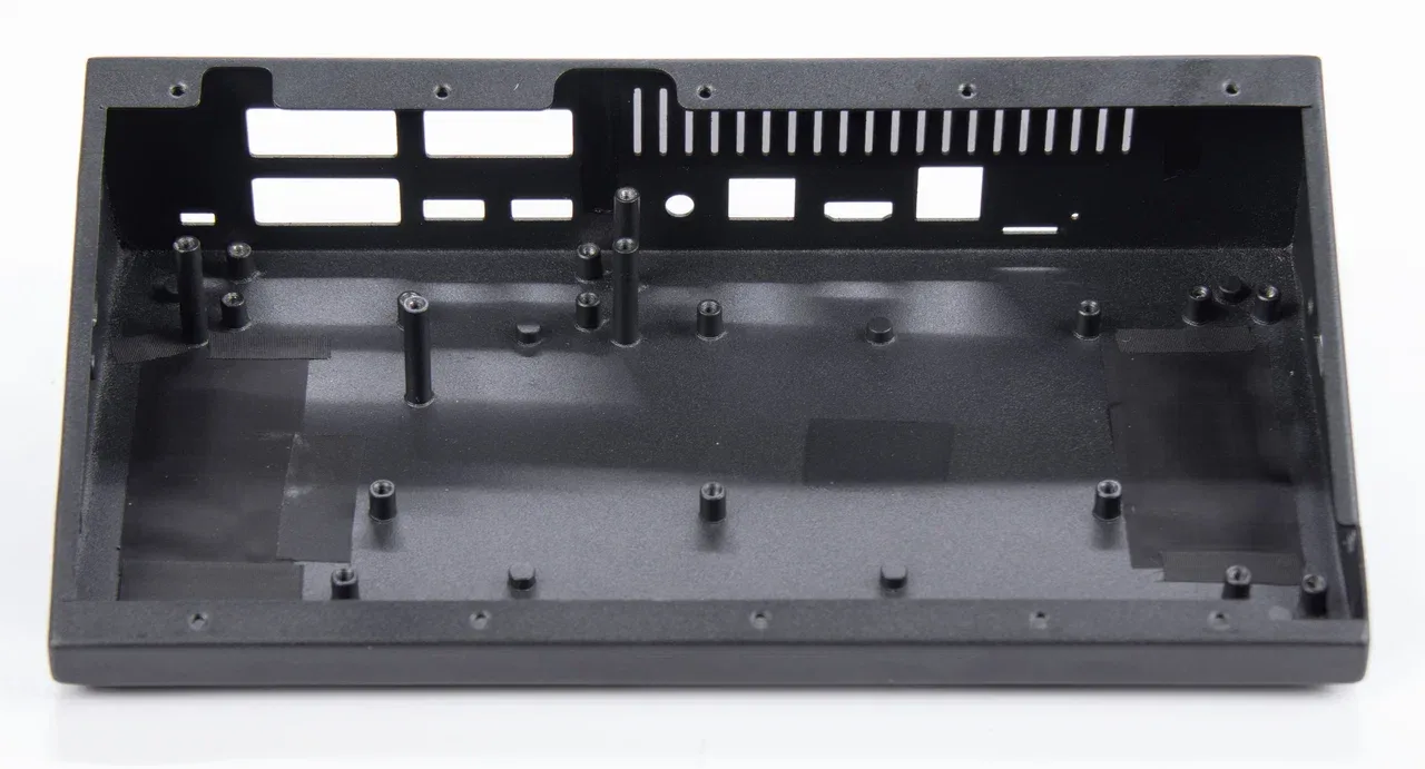 Корпусная панель Hardware bottom plate, 3*COM + 2*USB2.0 для Wise